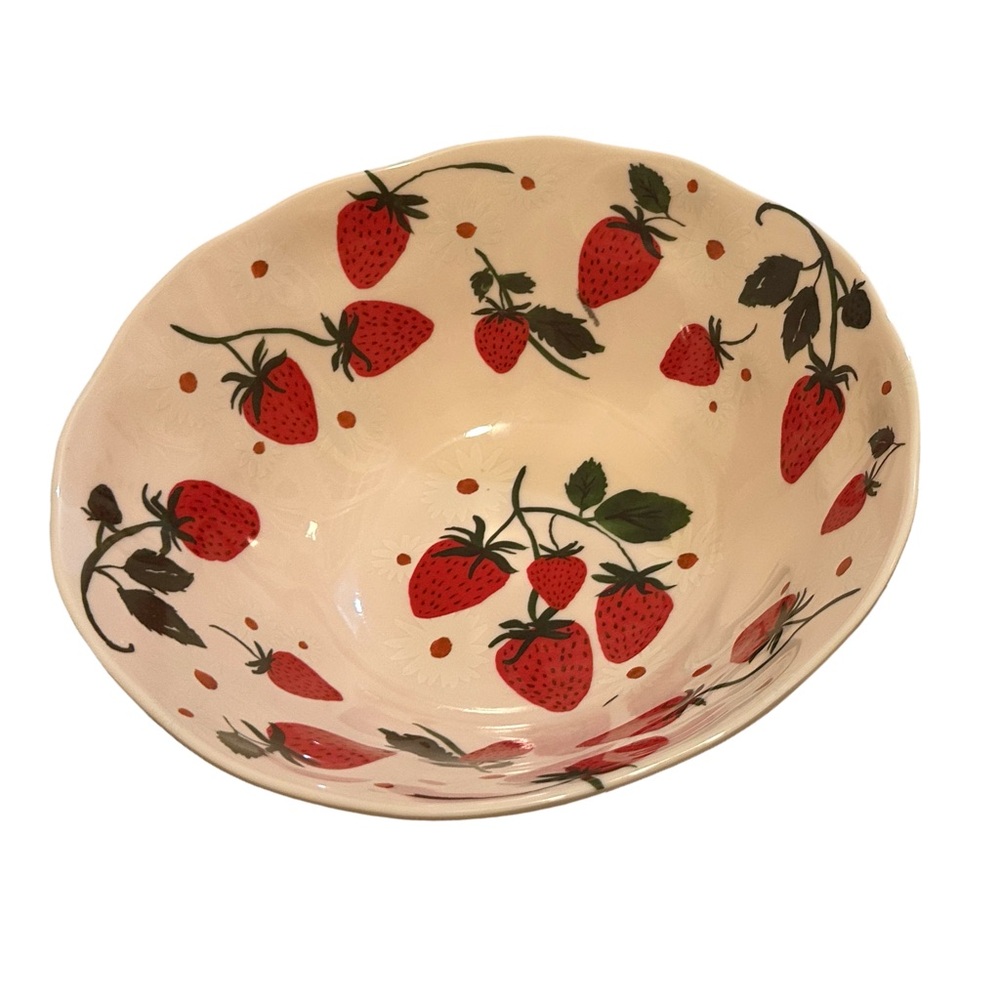 NWOT Prima Design Strawberry Melamine Serving Bowl